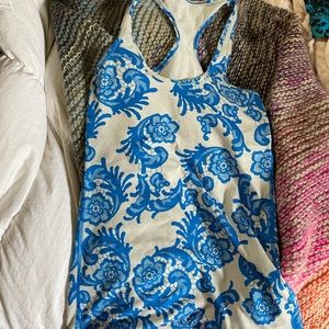 Blue and white lululemon tank
